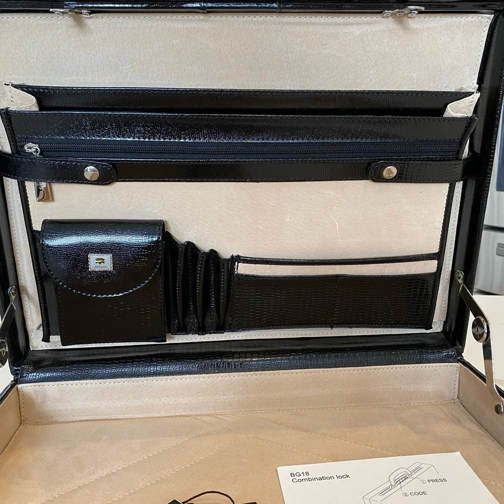 Abbyson Black Leather Briefcase